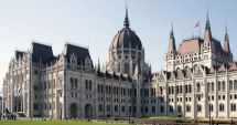 Stire din Actualitate : UE solicită retragerea unei legi vizând organizaţiile neguvernamentale şi media critice din Ungaria