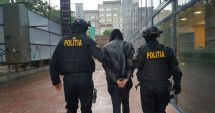 Stire din Eveniment : Tânăr din Mangalia, arestat pentru furt calificat. Mai multe autobuze ar fi fost ținta lui