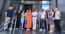 Stire din Economie : Au oprit din nou lucrul! Salariaţii Fiscului constănţean, a patra zi de proteste