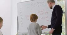 Stire din Cultură-Educație : Catalogul electronic, obligatoriu începând din toamnă