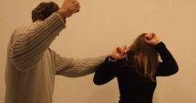 Stire din Eveniment : Un bărbat din Costinești și-a bătut fosta parteneră și a sechestrat-o, deși avea ordin de protecție