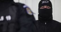 Stire din Eveniment : Un lider al clanului Purcel a fost reținut pentru proxenetism, trafic de persoane și spălare de bani