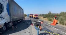 Stire din Eveniment : O șoferiță a murit carbonizată în propria maşină, după ce a intrat în coliziune cu un TIR