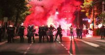 Stire din Actualitate : Serbia solicită sprijin internaţional ca urmare a violenţei brutale a protestelor antiguvernamentale