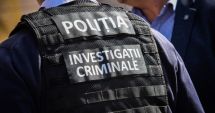 Stire din Eveniment : Moarte tragică. Un turist de 34 de ani s-a prăbușit de la etajul cinci al unui bloc