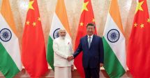 Stire din Actualitate : Premierul Modi: „India este angajată să îmbunătăţească legăturile cu China”