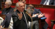 Stire din Actualitate : François Bayrou: „Miza votului de încredere în guvern pe 8 septembrie este destinul Franţei”