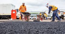 Stire din Economie : Nici ciclonul nu opreşte afacerile cu statul român! Contracte de milioane de lei, împărţite la Constanţa