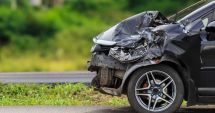 Stire din Eveniment : Celebra metodă "Accidentul", reinventată de escroci. Cum sunt păcăliţi românii în era tehnologiei
