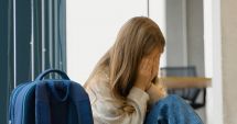Stire din Cultură-Educație : Continuă proiectele de prevenire, dar continuă și violența în școli