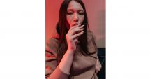 Stire din Actualitate : Vaping-urile de unică folosință în transformare: Ce rol joacă noile sisteme hibride