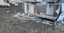 Stire din Eveniment : Două persoane reținute pentru trafic de persoane și muncă forțată. Victimele, exploatate în condiții inumane