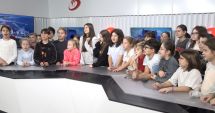 Stire din Cultură-Educație : Elevii, în lumina reflectoarelor! Au descoperit tainele televiziunii