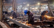 Stire din Economie : Banking, producție industrială, investiții. INFO economic