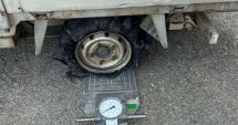 Stire din Actualitate : Un șofer de camion drogat circula pe autostradă cu pneurile distruse. Avea o tonă de marfă peste limită