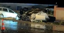Stire din Eveniment : Șofer beat și drogat, implicat într-un accident violent. Trei persoane au ajuns la spital