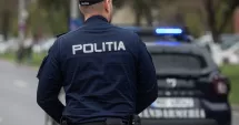 Stire din Eveniment : Tânăr care amenința trecătorii pe stradă cu un cuțit, urmărit patru kilometri de polițiști