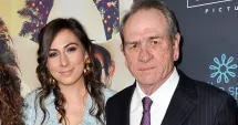 Stire din Actualitate : Fiica unui actor celebru a fost găsită moartă într-un hotel de lux. Avea 34 de ani