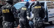 Stire din Eveniment : Tânăr bătut crunt de opt fotbalişti. Îi ceruse unuia dintre ei să nu o mai deranjeze pe iubita lui