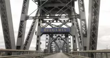 Stire din Eveniment : Trafic îngreunat pe Podul Prieteniei duminică și luni din cauza vremii. Recomandările autorităților