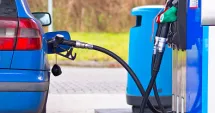 Stire din Economie : Războiul din Iran lovește buzunarele românilor. Carburanții ar putea ajunge 10 lei/litru
