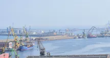 Stire din Economie : Incident naval în Portul Constanța. Macaraua plutitoare GEMINI 4, lovită de SMS CARRERA
