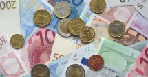 Stire din Economie : Banking: Leul își umflă mușchii în fața euro, a dolarului și a francului elvețian