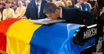 Stire din Sport : Ziua despărţirii de Mircea Lucescu: Răzvan, mesaj emoţionant de rămas bun pentru tatăl său