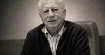 Stire din Actualitate : A murit medicul și scriitorul Dan Claudiu Tănăsescu