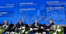 Stire din Economie : Perspectivele portului Constanța, discutate în cadrul Inițiativei celor Trei Mări