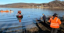 Stire din Eveniment : Intervenție de urgență la Topalu. Salvatorii caută o persoană dispărută în lac