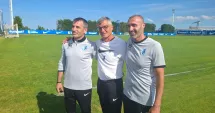 Foto - Ioan Ovidiu Sabău a ieșit pe gazon pentru primul antrenament la Farul Constanța