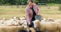Stire din Economie : Credit neguvernamental, agricultură. INFO economic