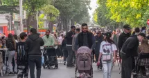 Stire din Social : Bulevardul Tomis, ocupat de food truck-uri și pietoni. Ce zone se închid în weekend