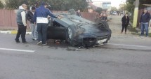 Stire din Eveniment : UPDATE. ACCIDENT RUTIER în Valu lui Traian. Cum arată o limuzină AUDI făcută praf