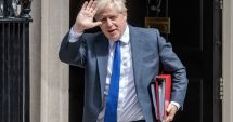 Stire din Actualitate : CRIZĂ POLITICĂ LA LONDRA! Premierul Boris Johnson demisionează!