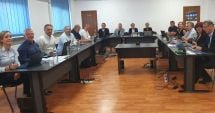 Stire din Economie : CERONAV: Cibernetica, subiect provocator pentru profesorii şi formatorii din domeniul navigaţiei maritime şi fluviale