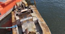 Stire din Eveniment : Ambarcaţiunea răsturnată în largul Mării Negre şi recuperată de ARSVOM este o dronă maritimă