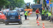 Stire din Eveniment : Atenție, constănțeni! Trafic restricționat pe bulevardul Mamaia. Se lucrează la conductele de apă