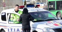 Stire din Eveniment : Șoferiță fără permis auto, la "plimbare" prin Tuzla!