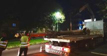 Stire din Eveniment : Se taie stâlpii de beton de pe bulevardul Mamaia