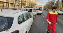 Stire din Eveniment : Accident rutier în această dimineață pe Bulevardul Al.Lăpușneanu. Patru persoane au ajuns la spital