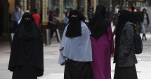 CEDO a validat interdicția purtării vălului în public, în Belgia