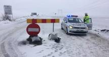 Stire din Eveniment : UPDATE 12.30: Ce drumuri mai sunt închise și ce localități sunt în beznă, la Constanța