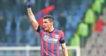 Stire din Sport : Claudiu Keșeru: "Îmi venea să mă arunc direct în peluză"