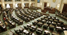 Stire din Politică-Administrație : Revizuirea Constituției va fi decisă de Senat