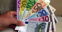 Stire din Cultură-Educație : 15.000 euro, bursă de la stat. Iată pentru cine