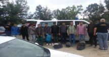 Stire din Eveniment : Zece persoane din Irak și Pakistan, prinse când încercau să intre ilegal în România