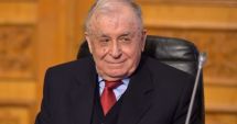Stire din Social : Ion Iliescu, internat din nou în spital