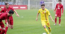 Stire din Sport : Fotbal / Denis Bujor, de la FCV Farul Constanţa, a marcat pentru România U18